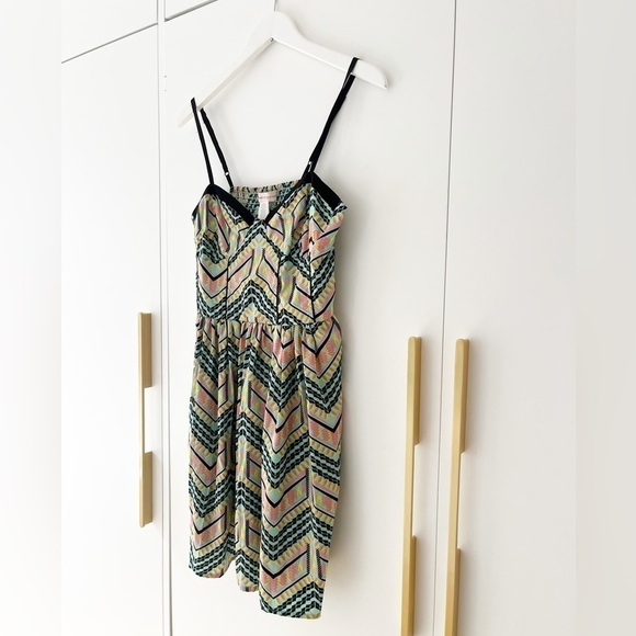 BAND Of Gypsies Aztec Print Dress - Picture 5 of 13